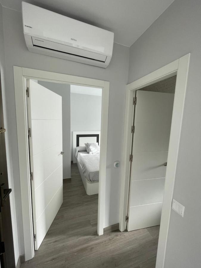 Appartamento Luxury Attics Avenida Italia Parking Incluido Huelva Esterno foto