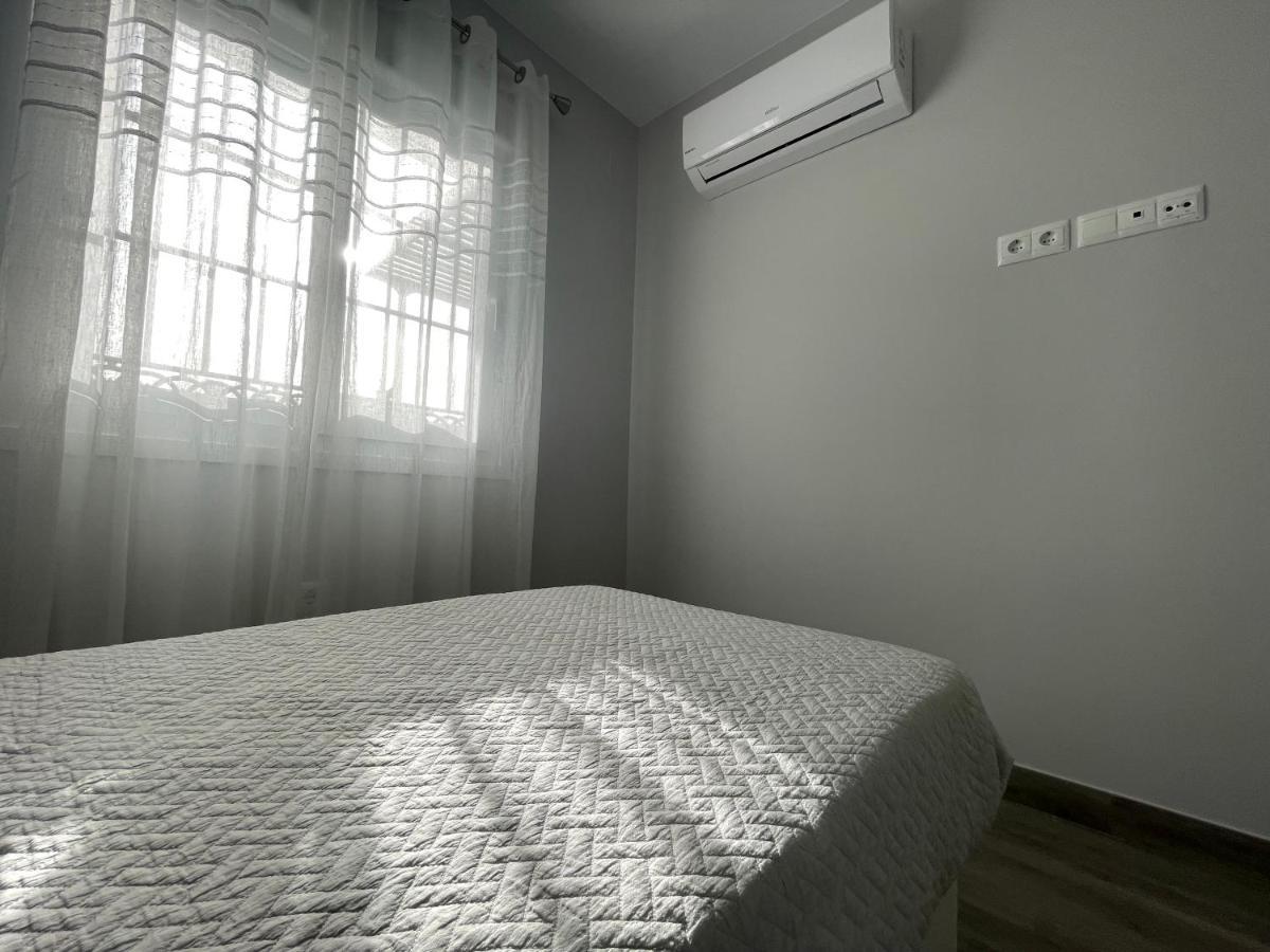Appartamento Luxury Attics Avenida Italia Parking Incluido Huelva Esterno foto